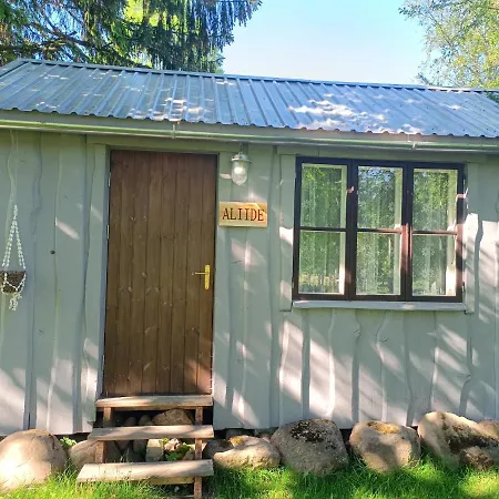 Aadniel's Holiday Village * Aula