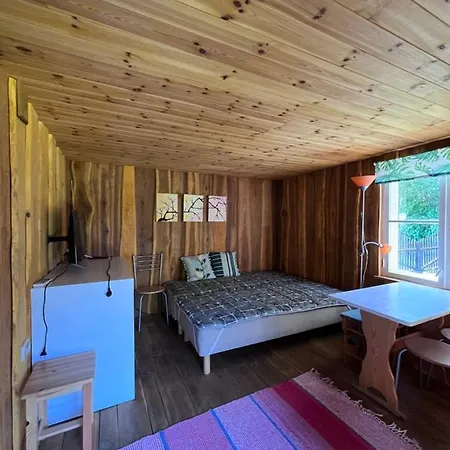 Aadniel's Holiday Village Aula