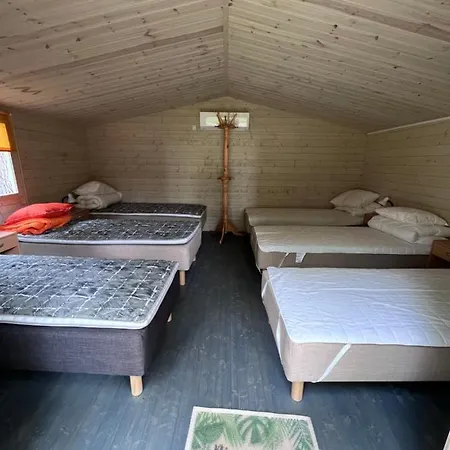 Aadniel's Holiday Village Aula