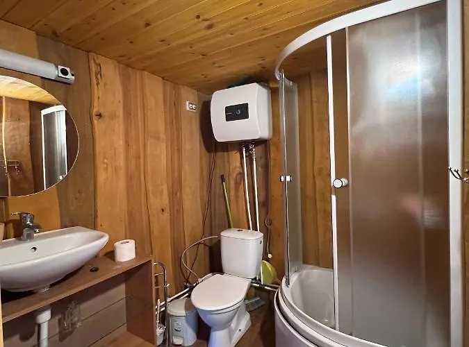 Aadniel's Village Aula